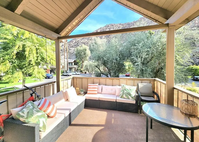 Peaceful Desert Retreat Mountain View Studio Condo Indian Wells